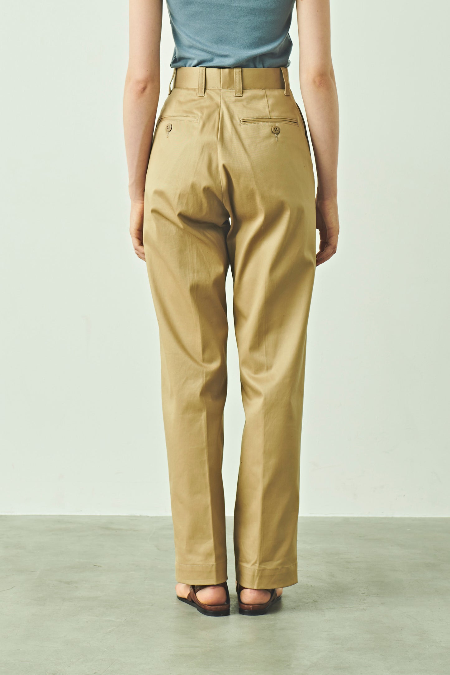 MIL19HPT3302 / HIGHRISE STRAIGHT CHINO