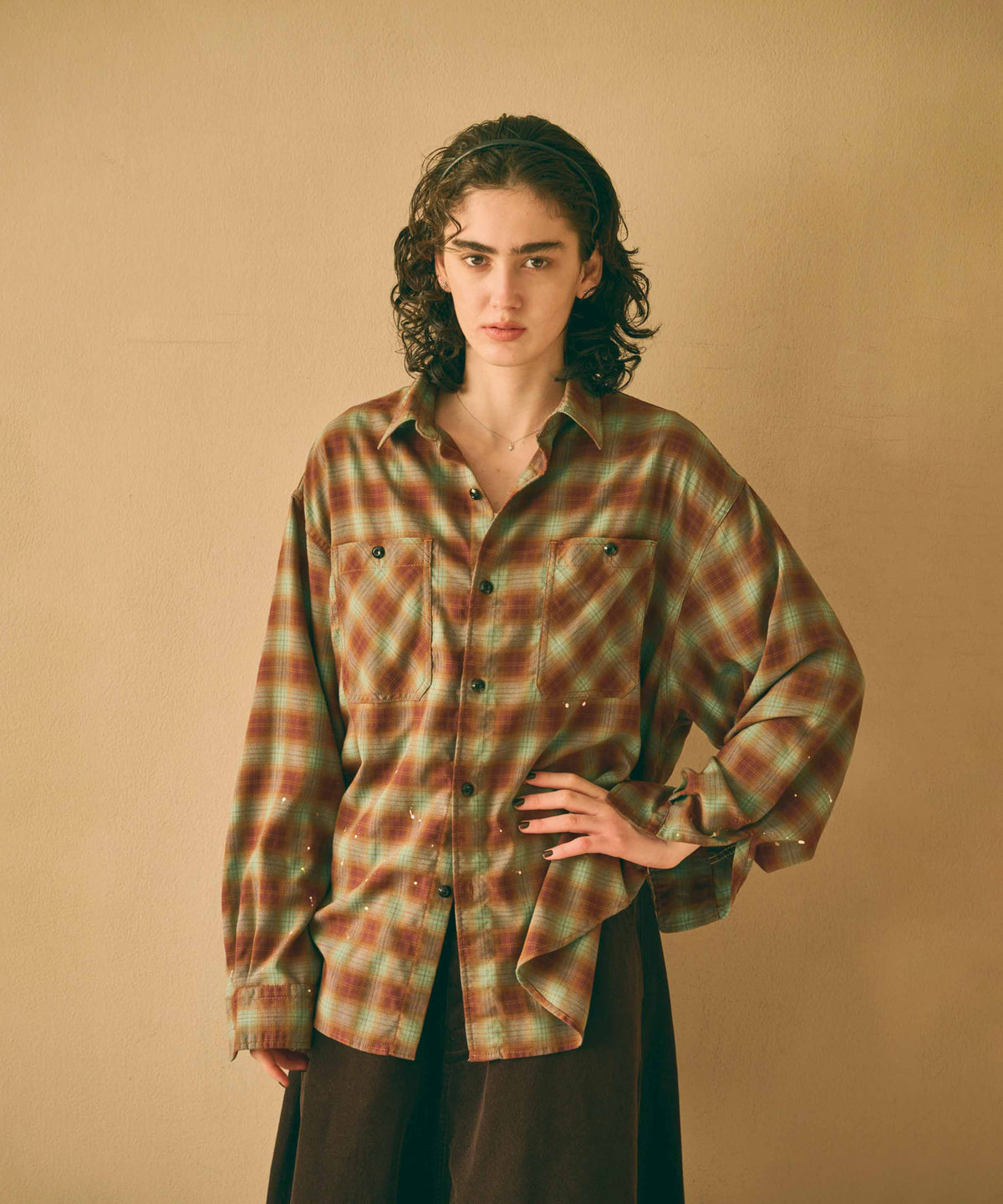 HOMBRE WIDE SHIRT / MIL26FBL3169