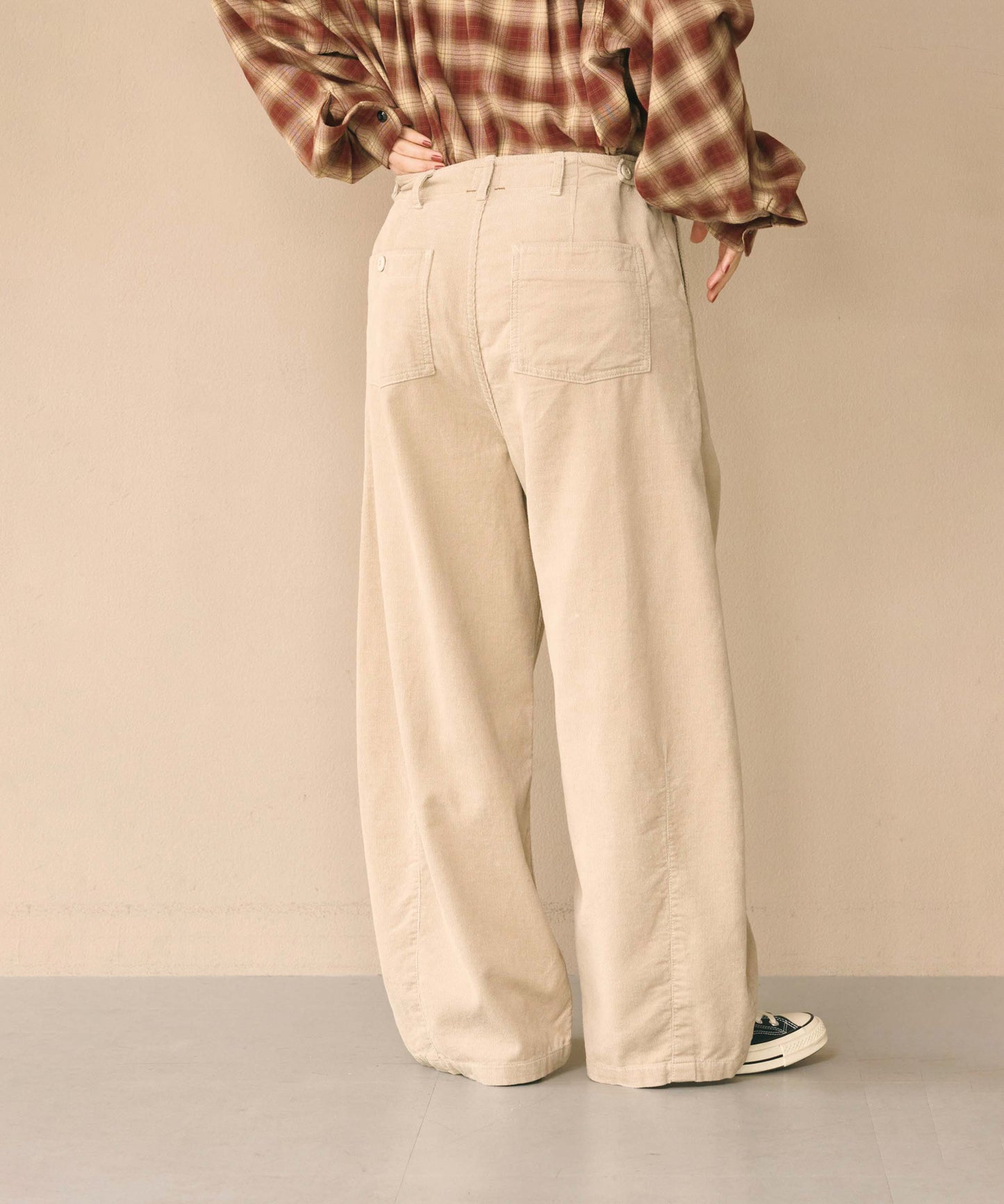 OVAL CORD TROUSERS / MIL26FPT3263