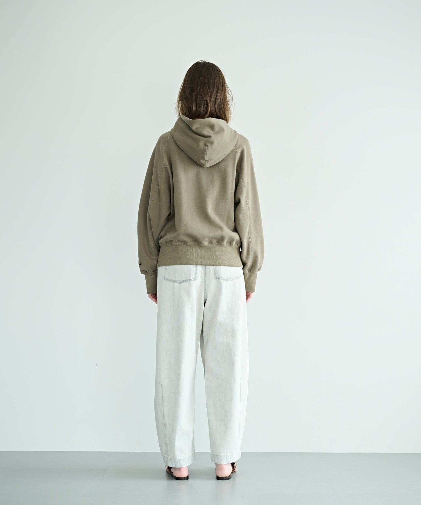 ZIP UP HOODIE / MIL26HCS3474