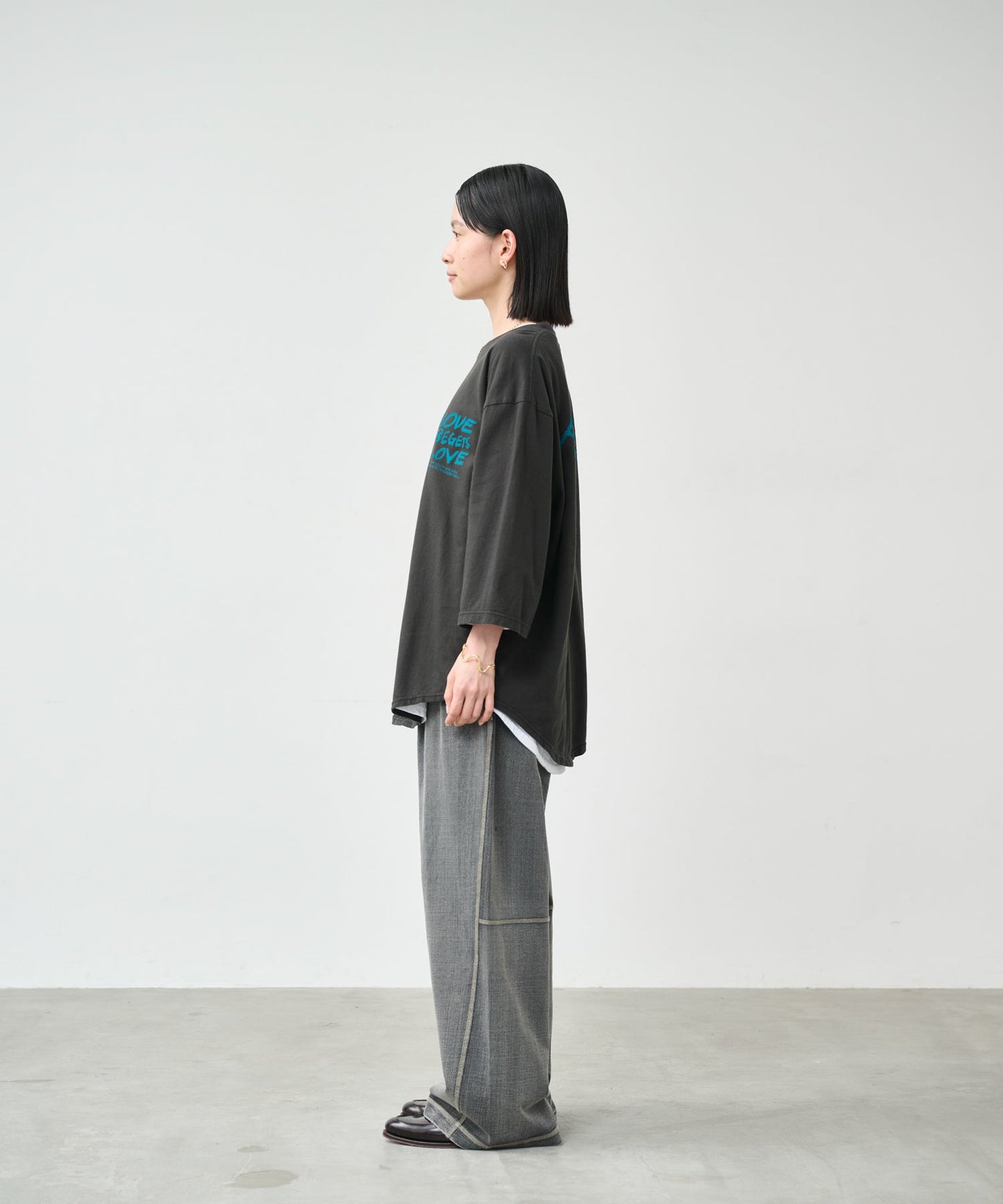 7th TEE -LOVE BEGETS LOVE- / MIL26HCS3487