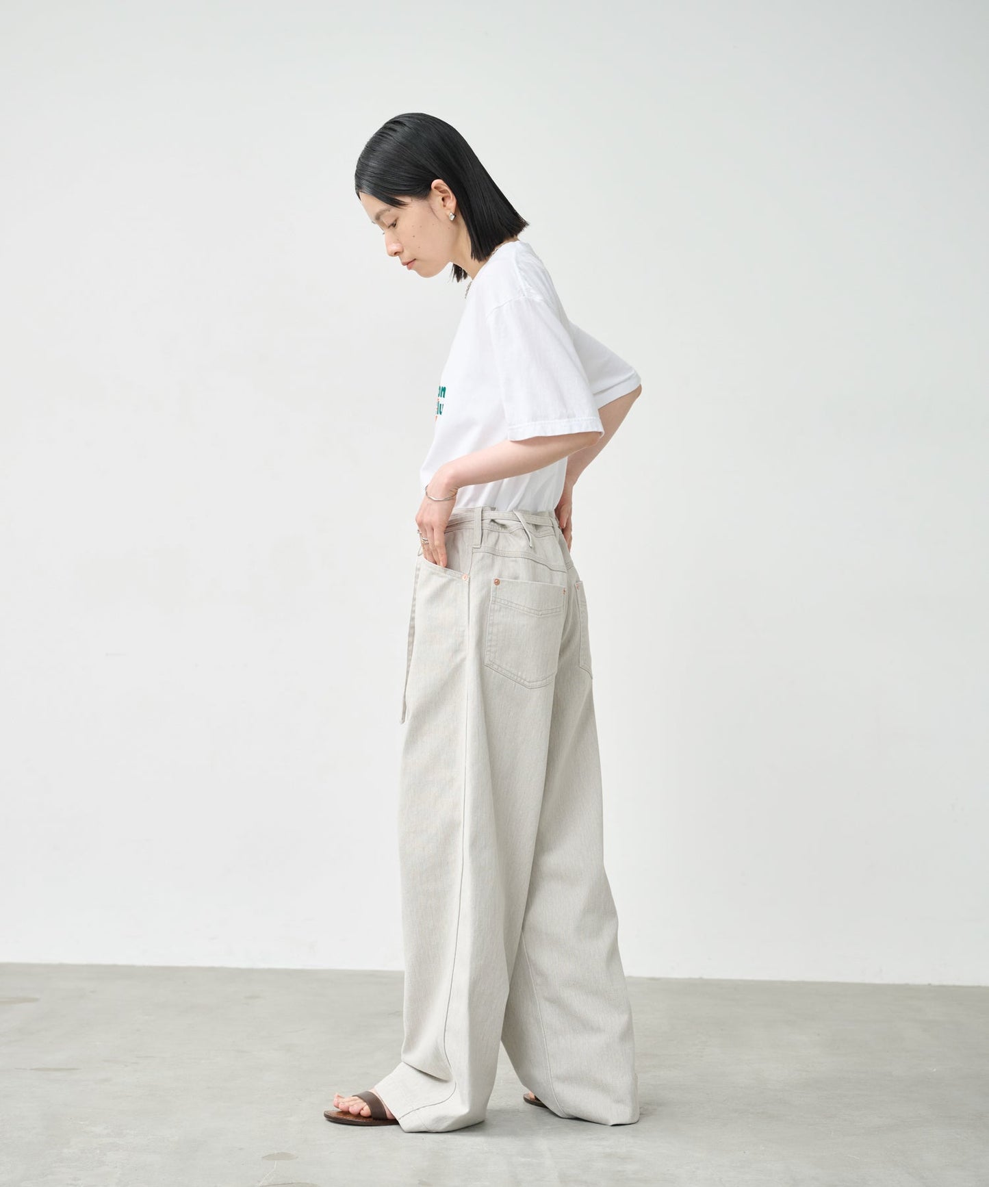 BOX TEE -P.W.C.- / MIL26HCS3490