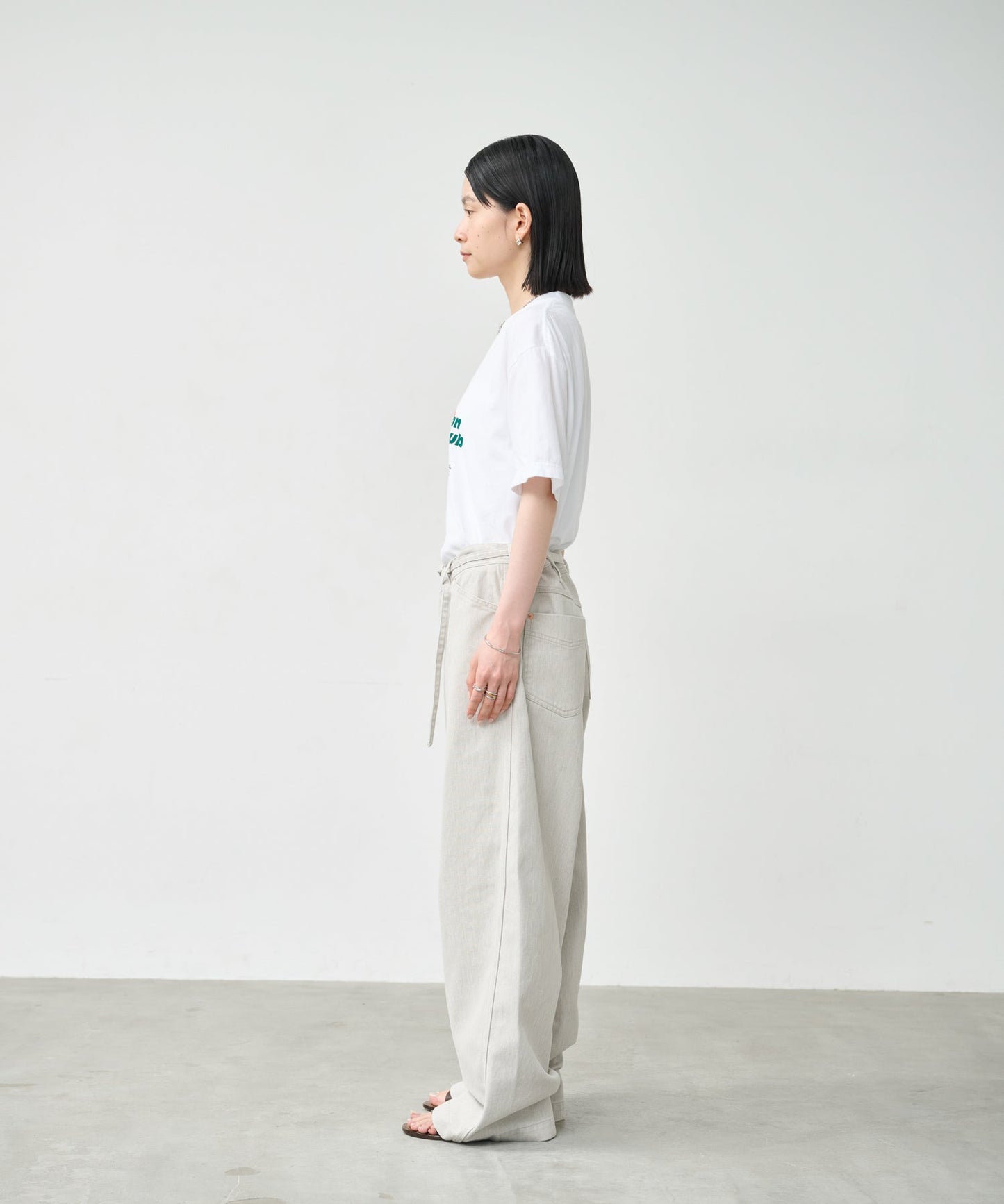 BOX TEE -P.W.C.- / MIL26HCS3490