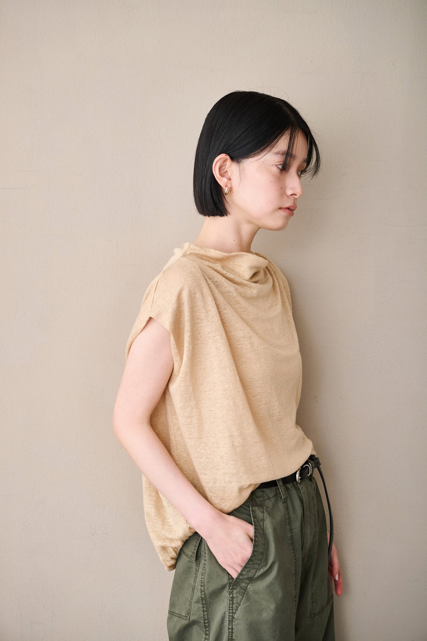 LINEN DRAPE NECK TOP / MIL26SCS3493
