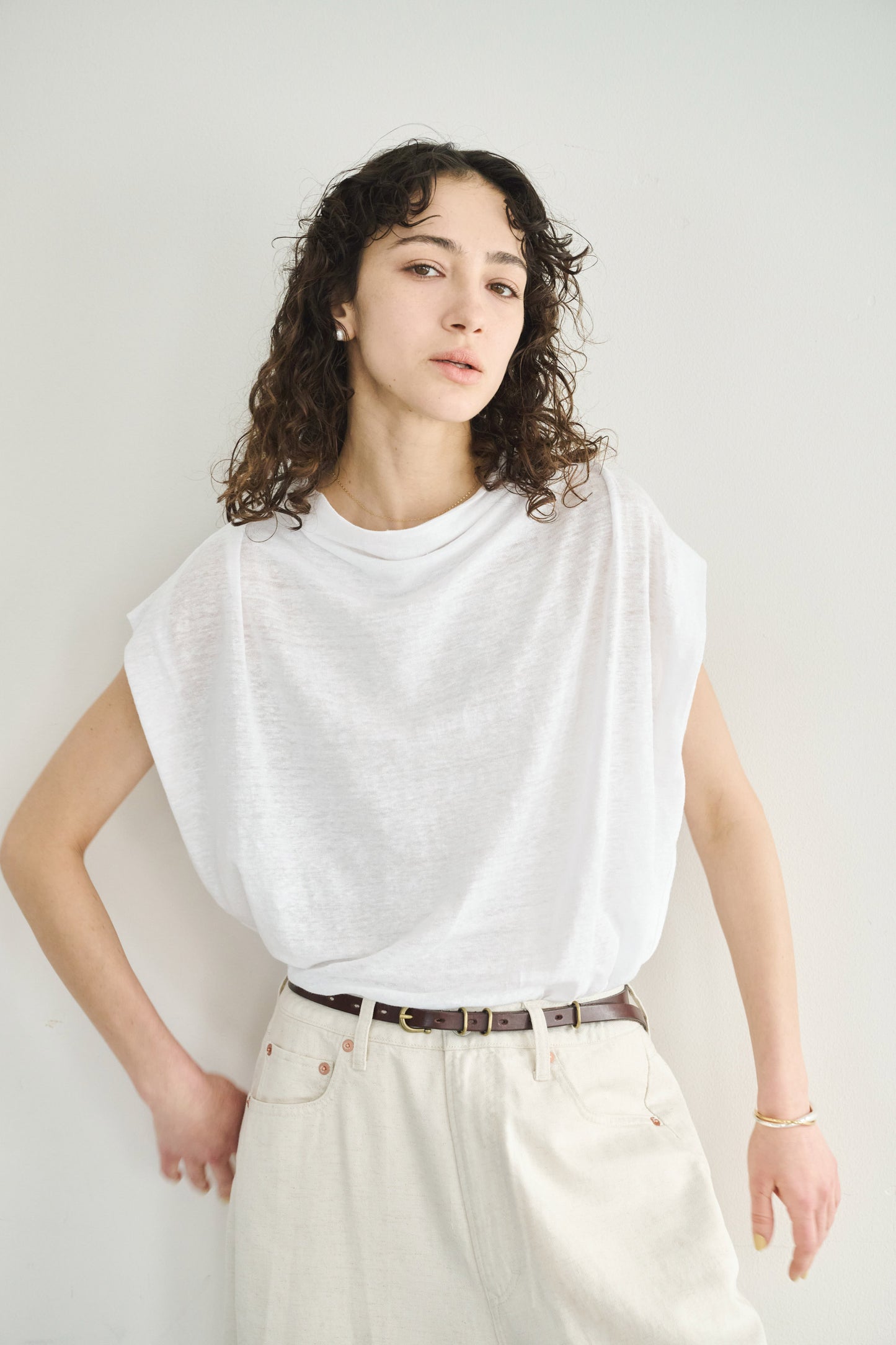 LINEN DRAPE NECK TOP / MIL26SCS3493