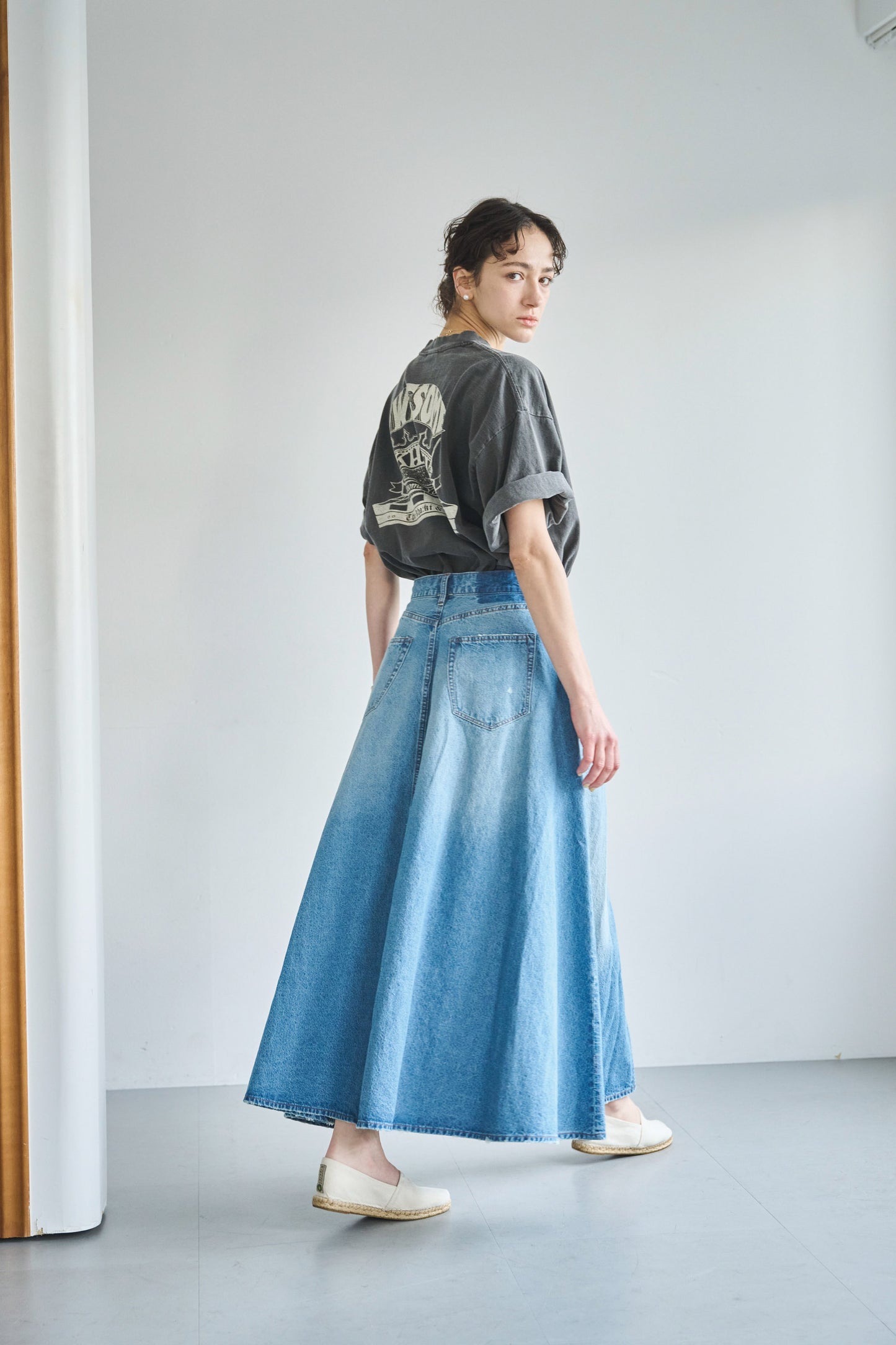 WIDE TEE -AWESOME- / MIL26SCS3499